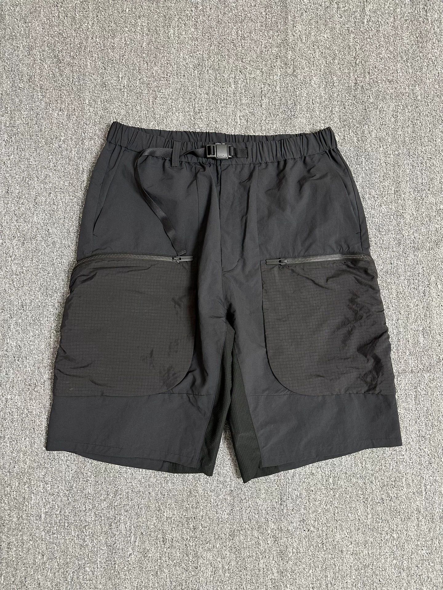 White Mountaineering White Mountaineering 24SS TAFFETA Cargo Shorts Size US 28 / EU 44 - 1 Thumbnail
