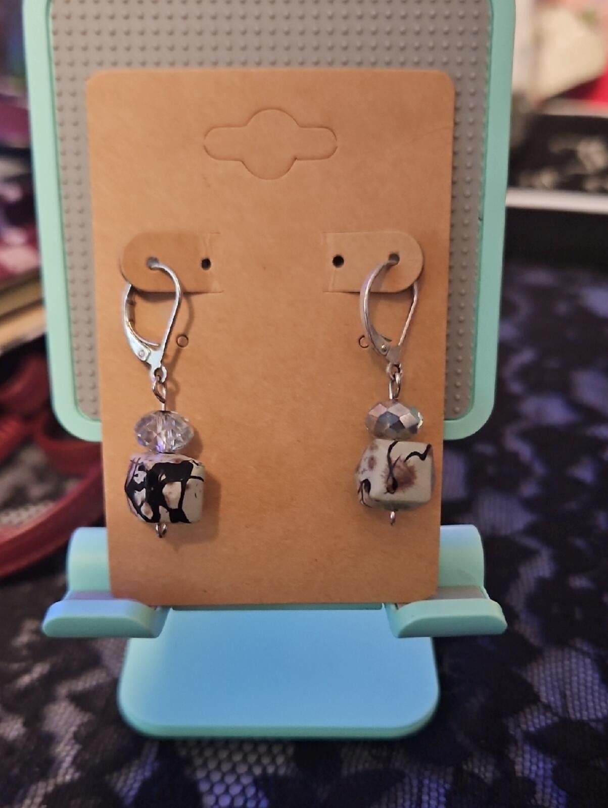 Other Black & White Beaded Drop Earrings Size ONE SIZE - 1 Thumbnail