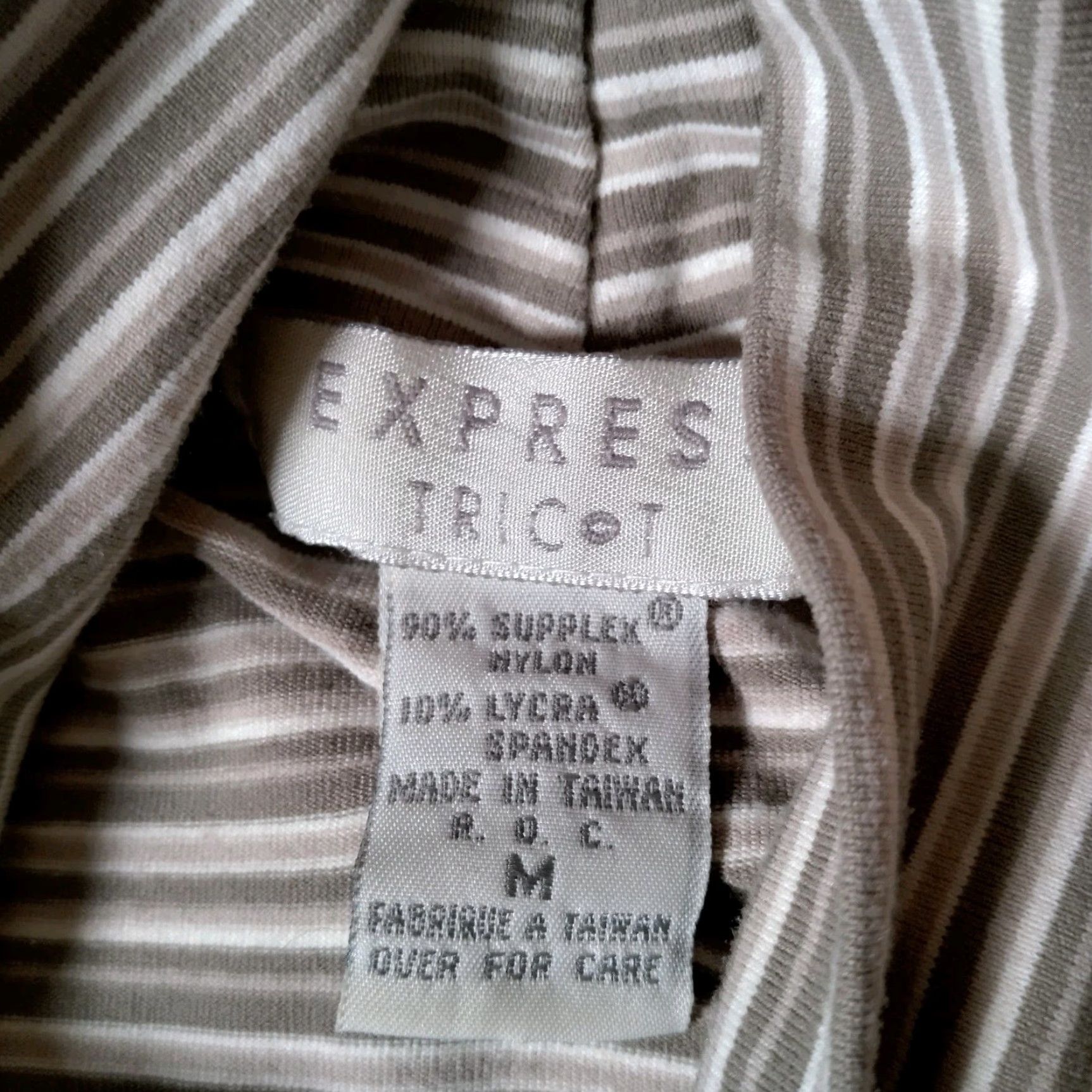 Express VINTAGE Express Tricot Shirt Women M Mock Neck Striped Khaki Tan Preppy 90s Retro Casual Pullover Size M / US 6-8 / IT 42-44 - 3 Thumbnail