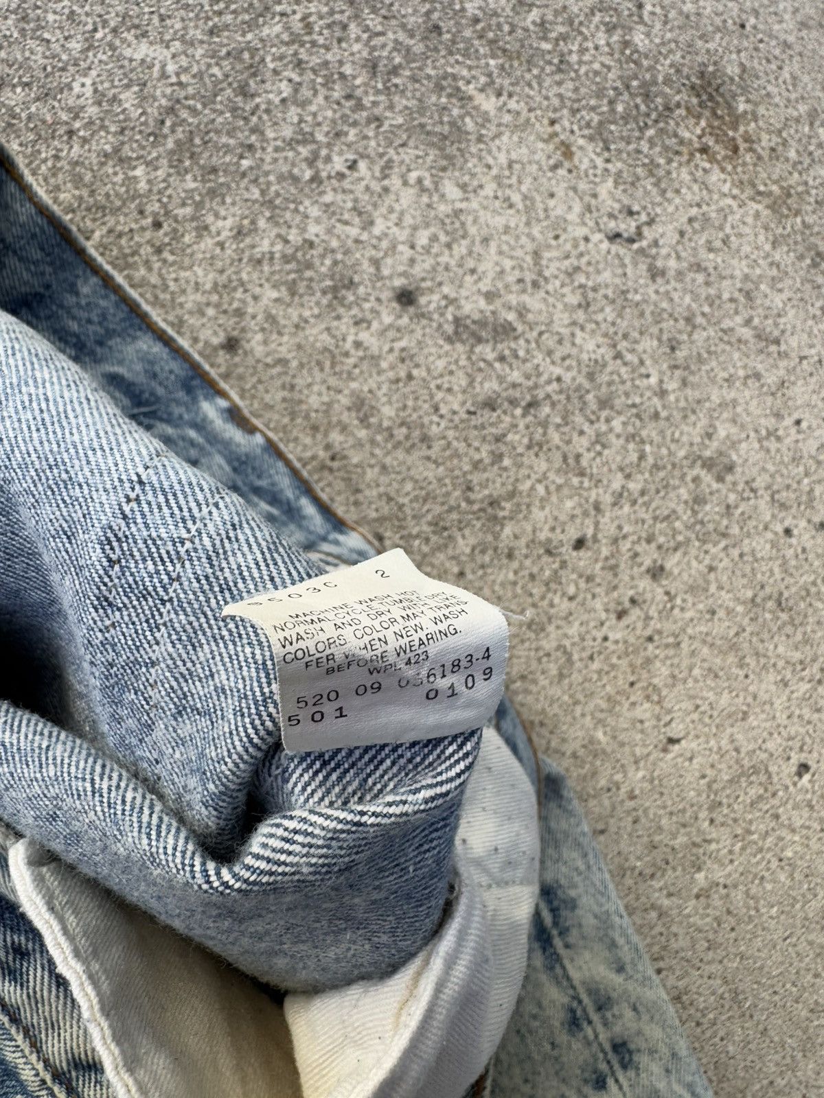 Levi's × Vintage Vtg 90s Levis 501xx Buttonfly Straight Acid Wash Jeans 28x29 Size US 28 / EU 44 - 9 Thumbnail