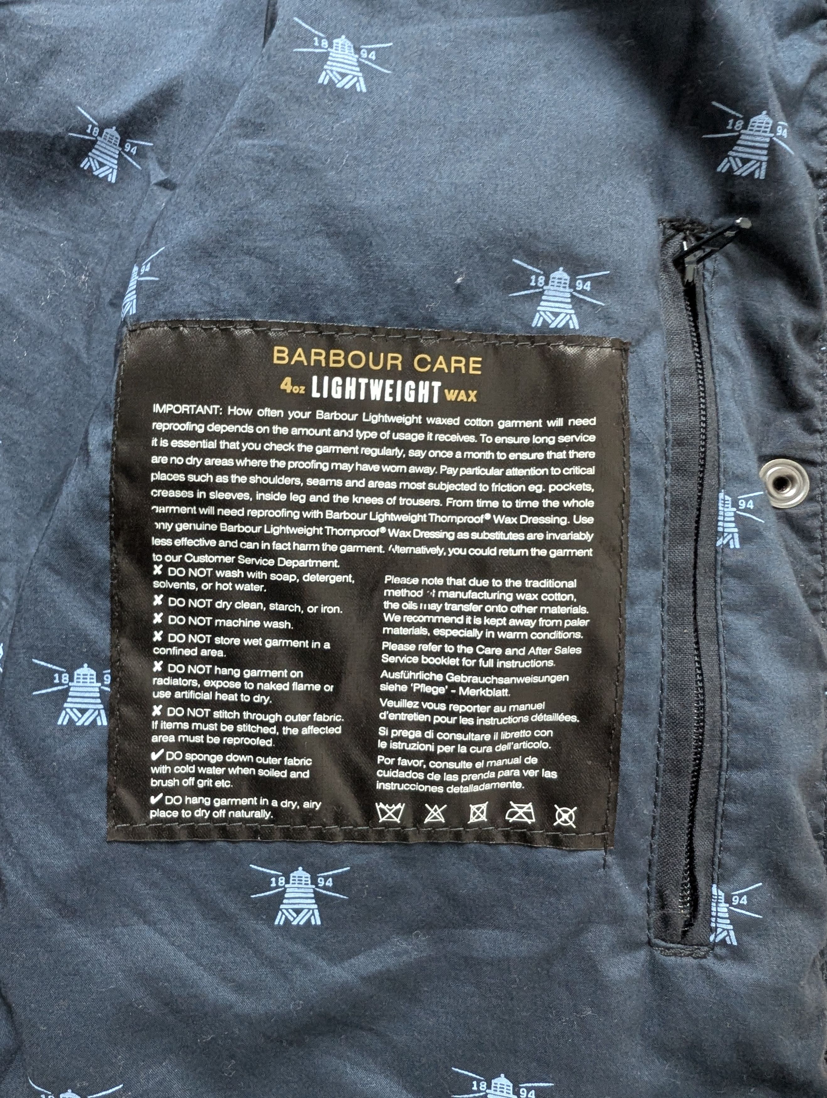Barbour Barbour Women's Navy Updrift Wax Lightweight 4oz Jacket Size M / US 6-8 / IT 42-44 - 8 Thumbnail