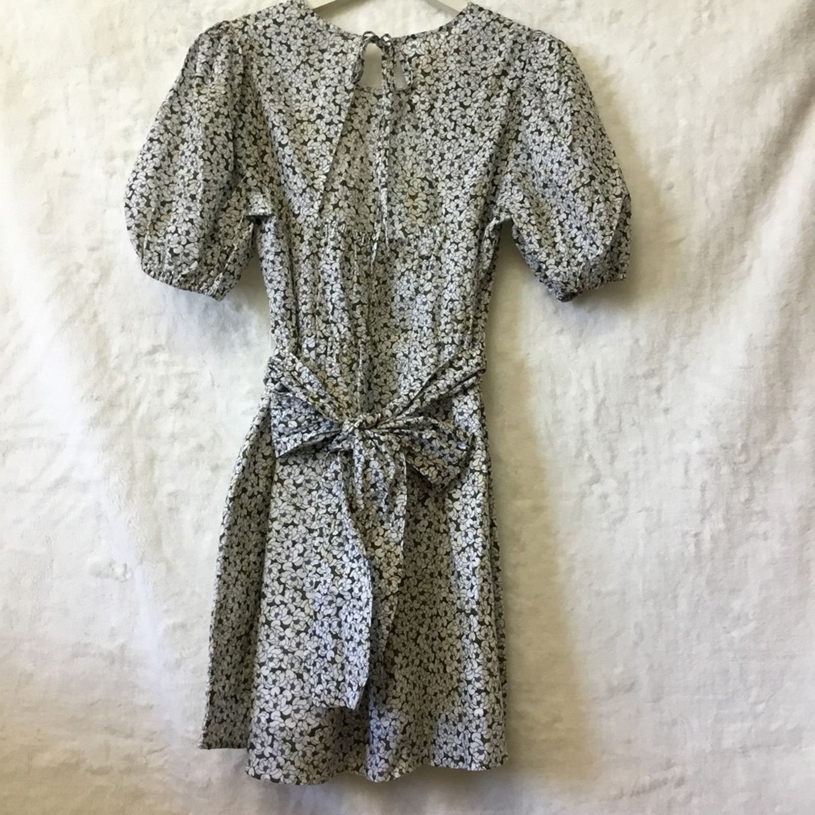 Banana Republic Banana Republic Floral Puff-Sleeve Belted Cotton Dress Size M / US 6-8 / IT 42-44 - 4 Thumbnail