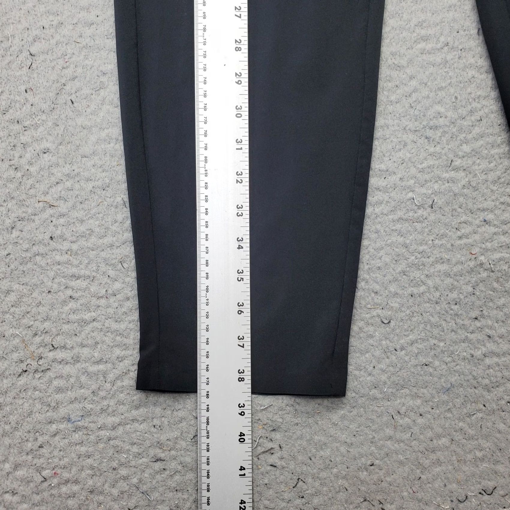 Athleta Athleta Pants II Womens 2 Black Pleated Comfort Stretch Belted Waist Size 26" / US 2 / IT 38 - 3 Thumbnail