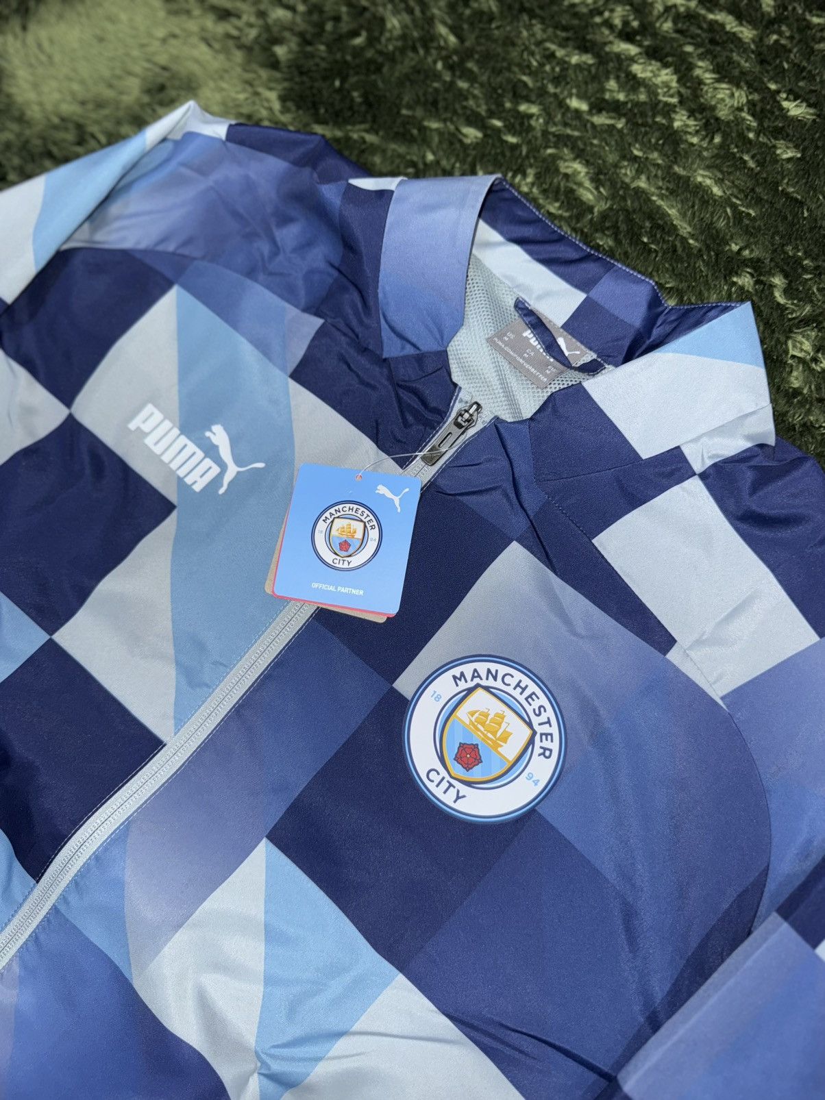 Puma [M] puma X mancity MCFC 22-23 prematch track jacket blue Size US M / EU 48-50 / 2 - 2 Thumbnail
