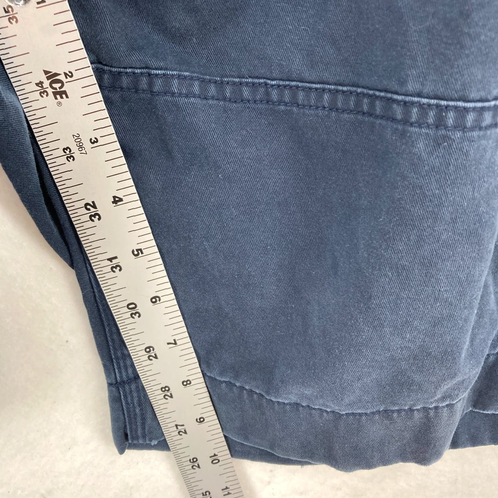 Polo Ralph Lauren Polo Ralph Lauren Cargo Shorts Mens 42 Dark Blue Heavyweight 100% Cotton 10" Cargo Pocket Navy Blue Polo Ralph Lauren Mens Shorts 42 Size US XL / EU 56 / 4 - 6 Thumbnail