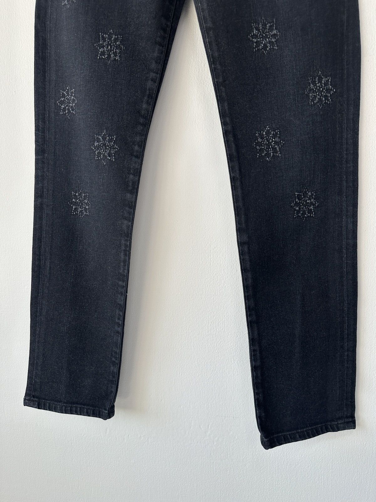 Zadig & Voltaire BROCKENBOW x ZADIG & VOLTAIRE Ritz Crystal Star Jeans Pants Size 26" / US 2 / IT 38 - 4 Thumbnail