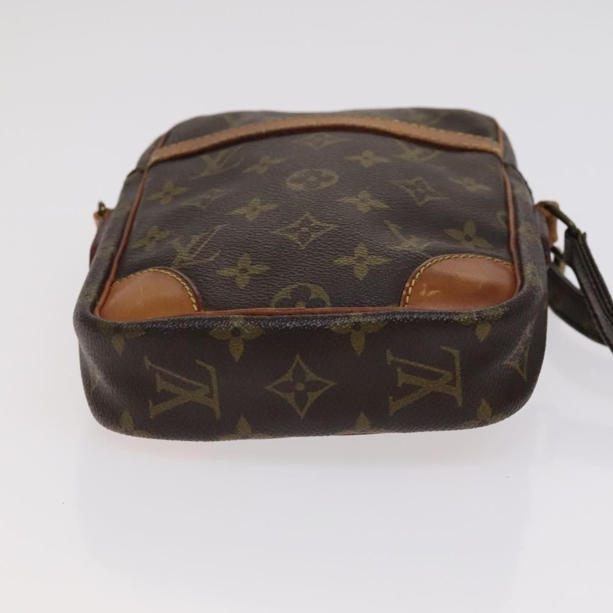 Louis Vuitton LOUIS VUITTON Monogram Danube Shoulder Bag M45266 Size ONE SIZE - 9 Thumbnail