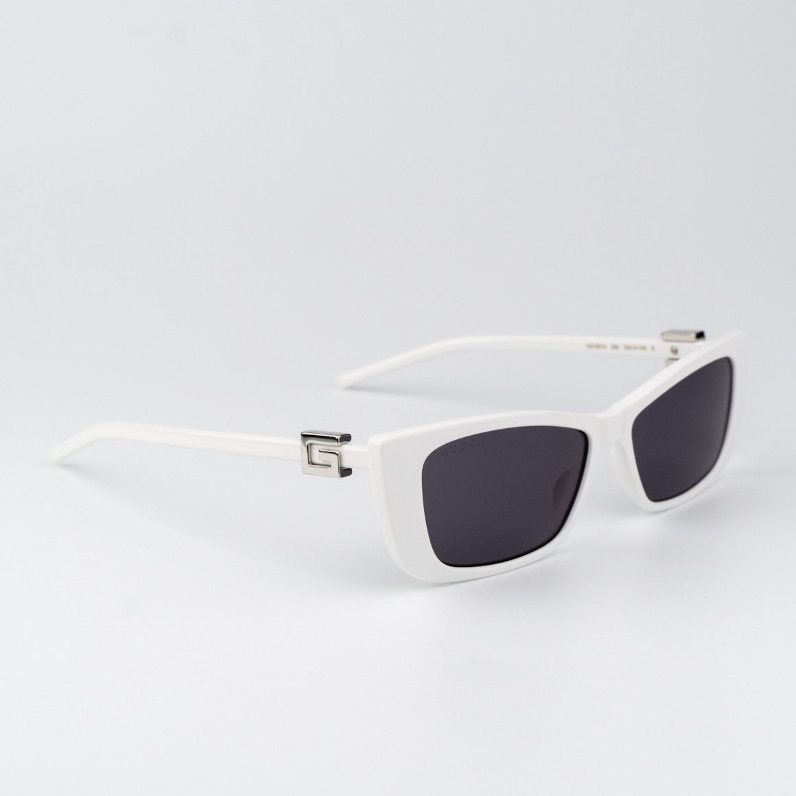 Gucci Gucci Women Sunglasses Cat Eye GG1681S 006 BRAND NEW Size ONE SIZE - 6 Thumbnail