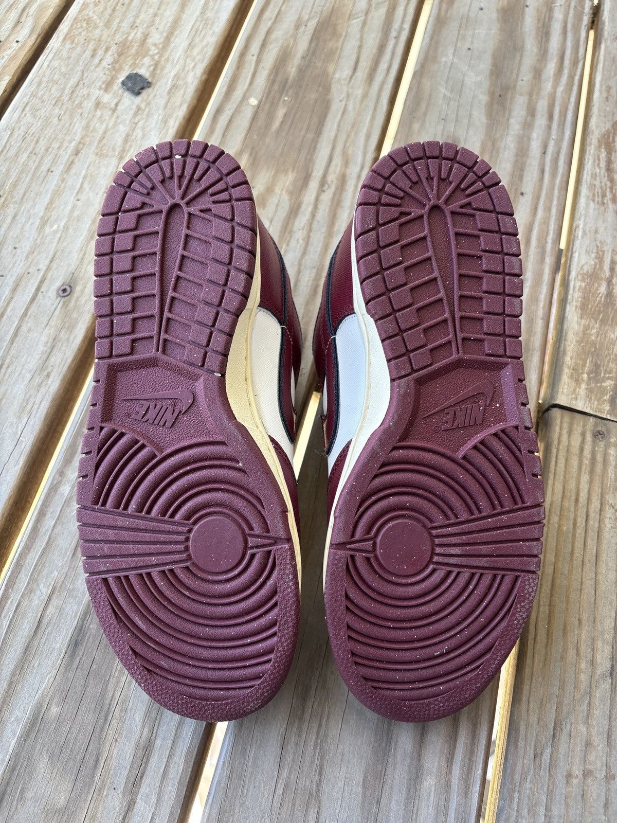 Nike Nike Dunk Low SE Size US 9.5 / IT 39.5 - 5 Thumbnail
