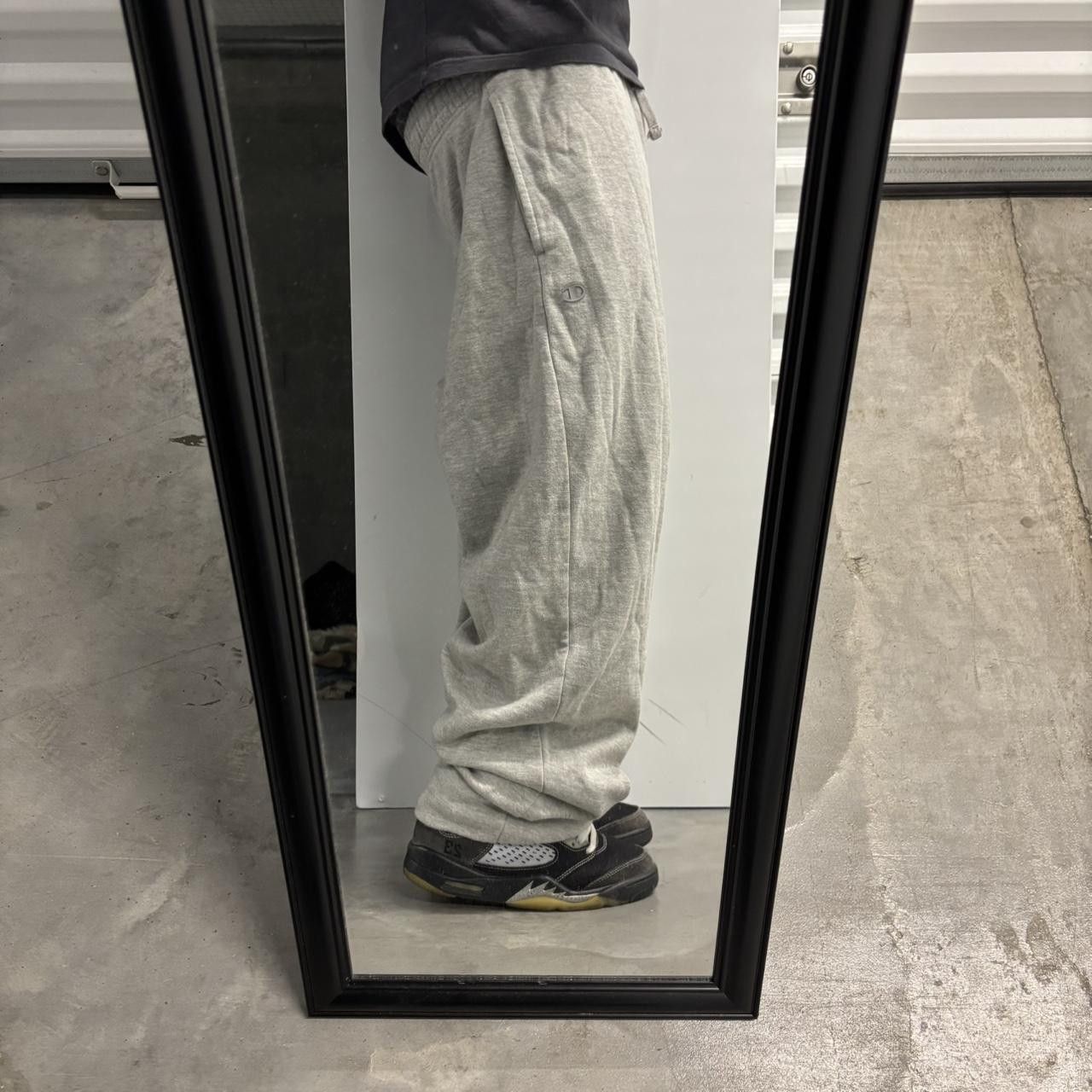 Vintage Crazy Vintage Y2K/2000s Baggy Light Grey Streetwear Essential Sweatpants! Size US 36 / EU 52 - 2 Thumbnail