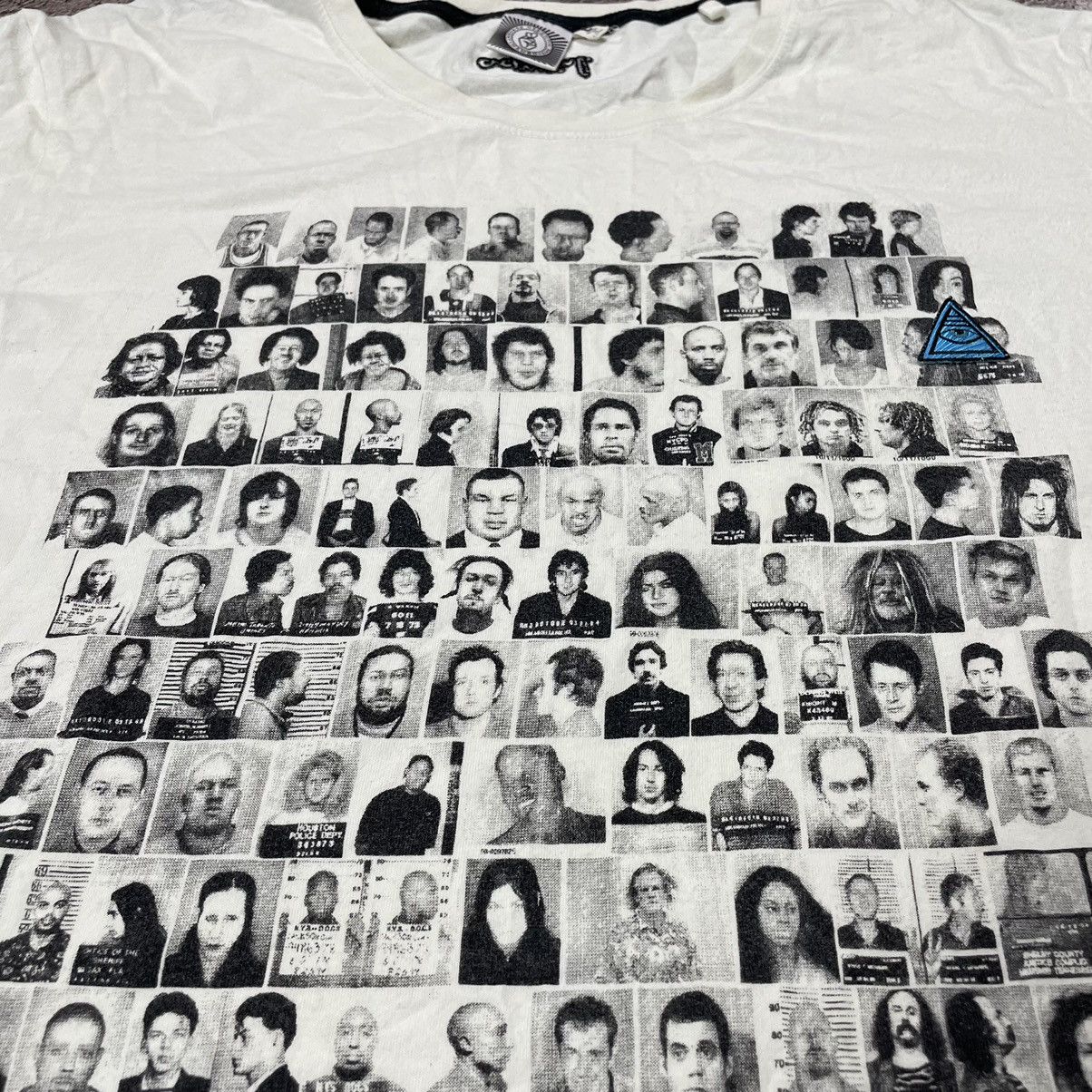 Vintage Vintage Y2K All Over Print Graphic Tee Mugshots Streetwear X Size US XL / EU 56 / 4 - 2 Thumbnail