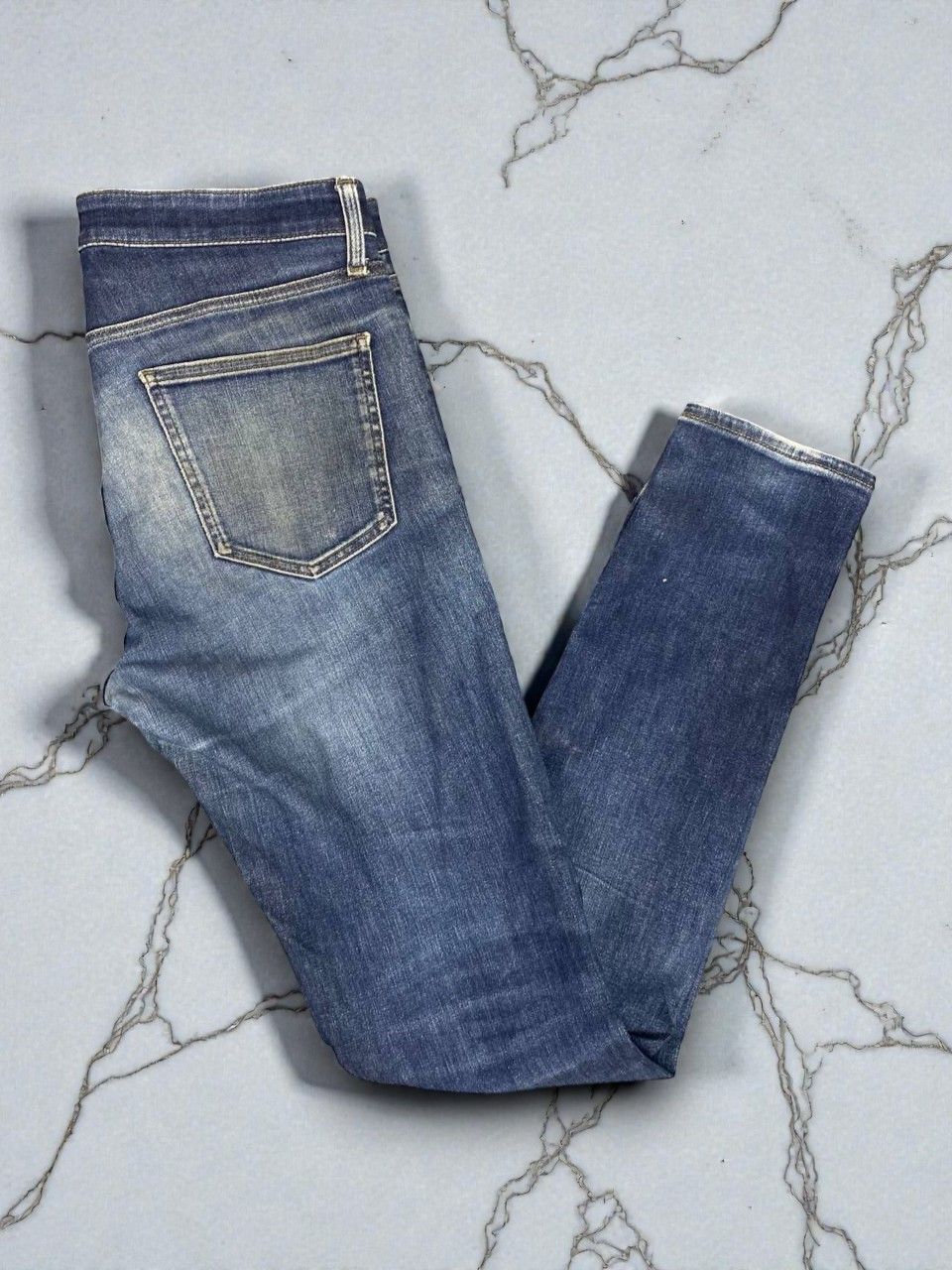 uniqlo japanese brand skinny ultra stretch distressed denim