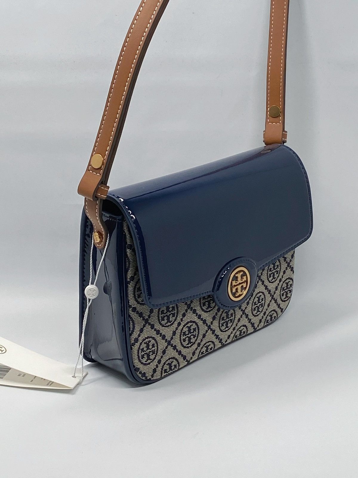Tory Burch Tory Burch Robinson T Monogram Convertible Shoulder Bag Size ONE SIZE - 5 Thumbnail