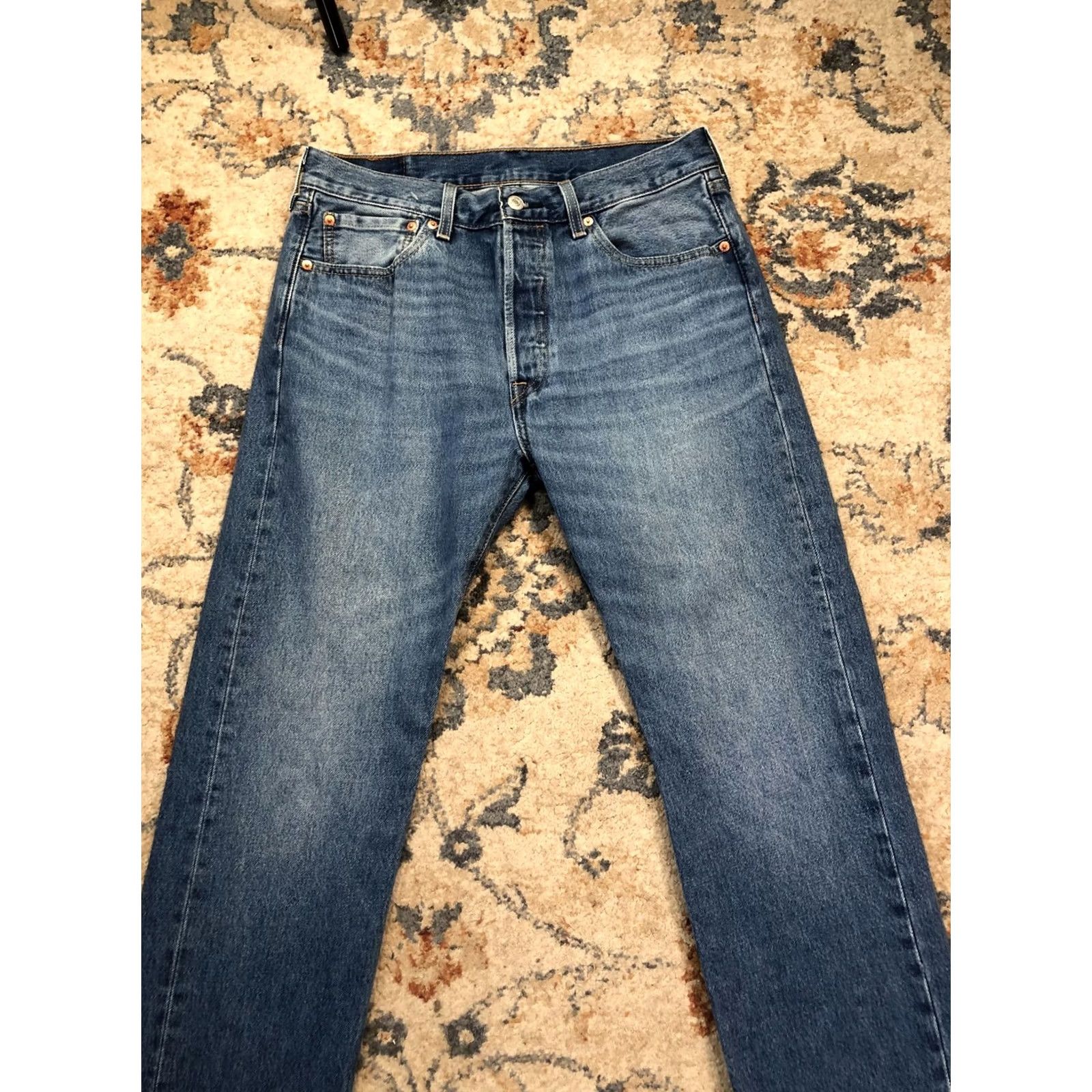 Levi's Levi's 501 Jeans Mens 32x27 Blue Wash Denim Straight Leg Button Fly Red Tab Shirt Size US 32 / EU 48 - 3 Thumbnail