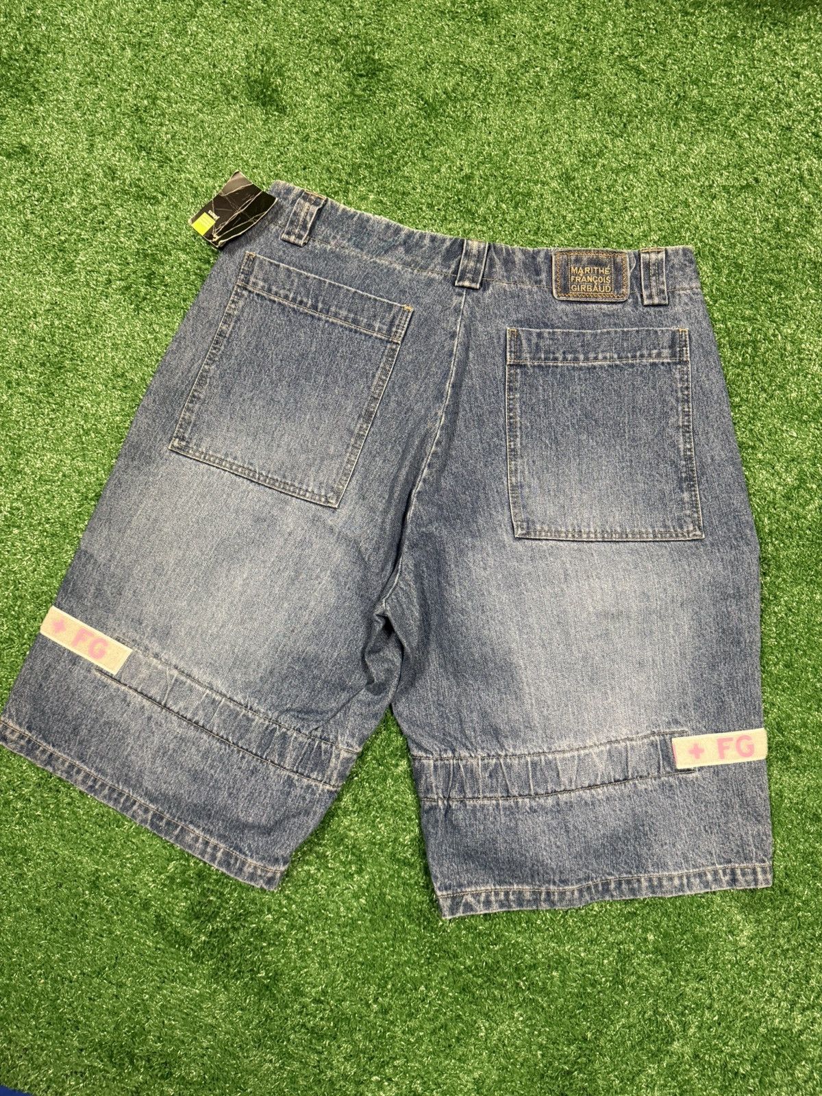 Marithe + Francois Girbaud Girbaud jean shorts sz 38 Size US 38 / EU 54 - 4 Thumbnail