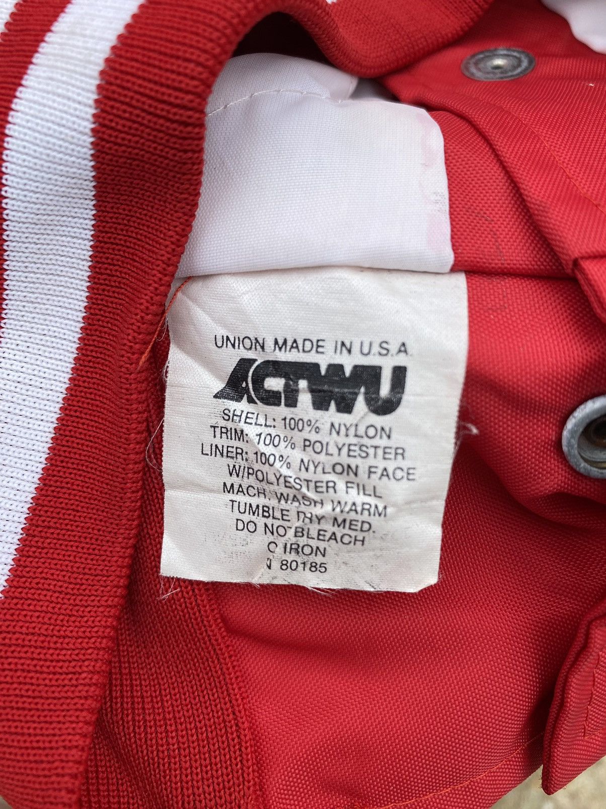 Designer × Vintage Vintage 80's Mentor Scccer Red Bomber Jacket Football USA M Size US XL / EU 56 / 4 - 9 Thumbnail