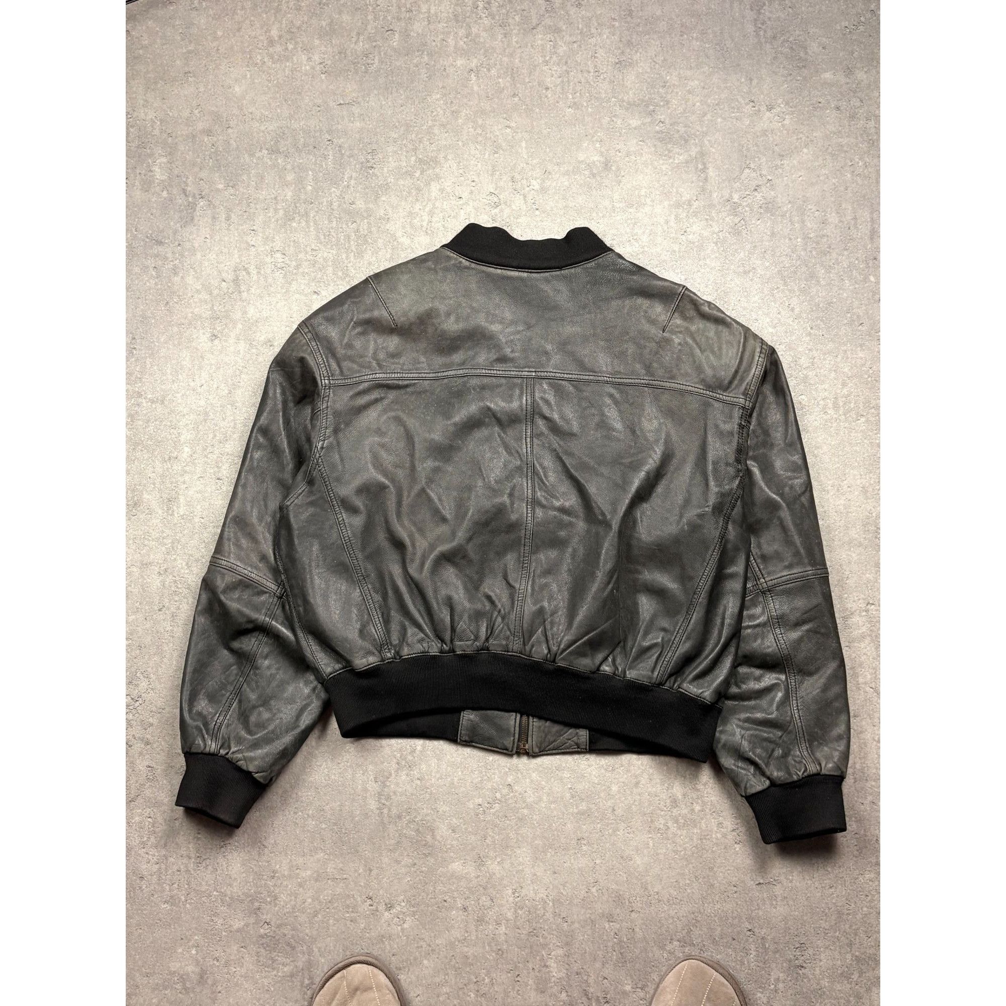 Japanese Brand Vintage McFlues Black Leather Bomber Jacket With Ribbed Trim Size US L / EU 52-54 / 3 - 5 Thumbnail