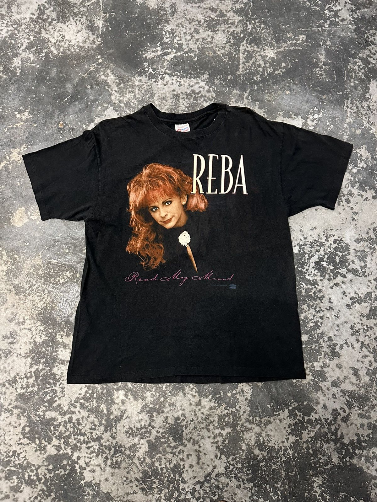 Band Tees × Rap Tees × Vintage Vintage Reba Read My Mind T-shirt Black T-shirt Back Print Size US XL / EU 56 / 4 - 1 Thumbnail