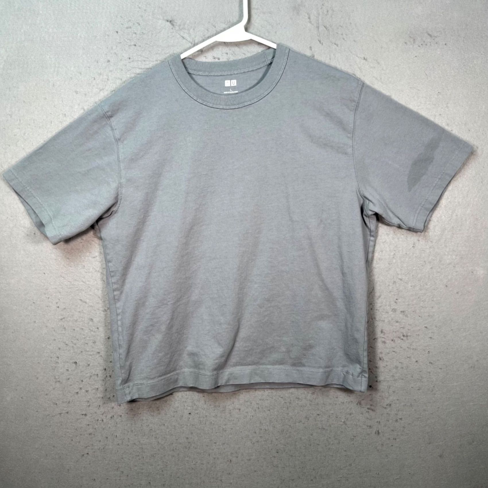 Uniqlo VINTAGE Uniqlo U Mens Large Gray Crewneck Short Sleeve T-Shirt Size US L / EU 52-54 / 3 - 2 Thumbnail