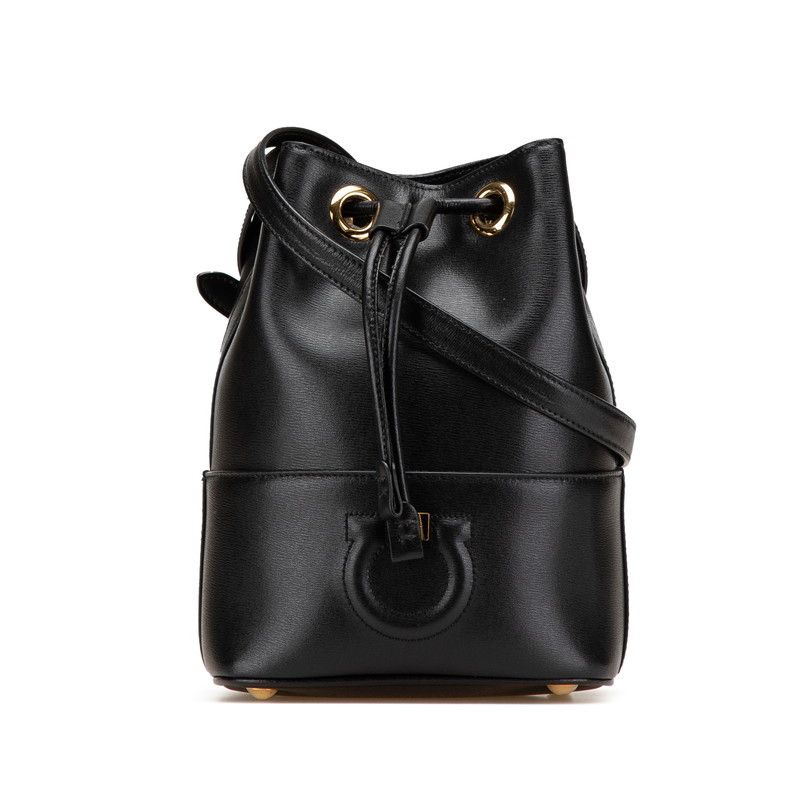 Salvatore Ferragamo Salvatore Ferragamo Gancini Leather Shoulder Bag Leather Crossbody Bag in Black, Women's