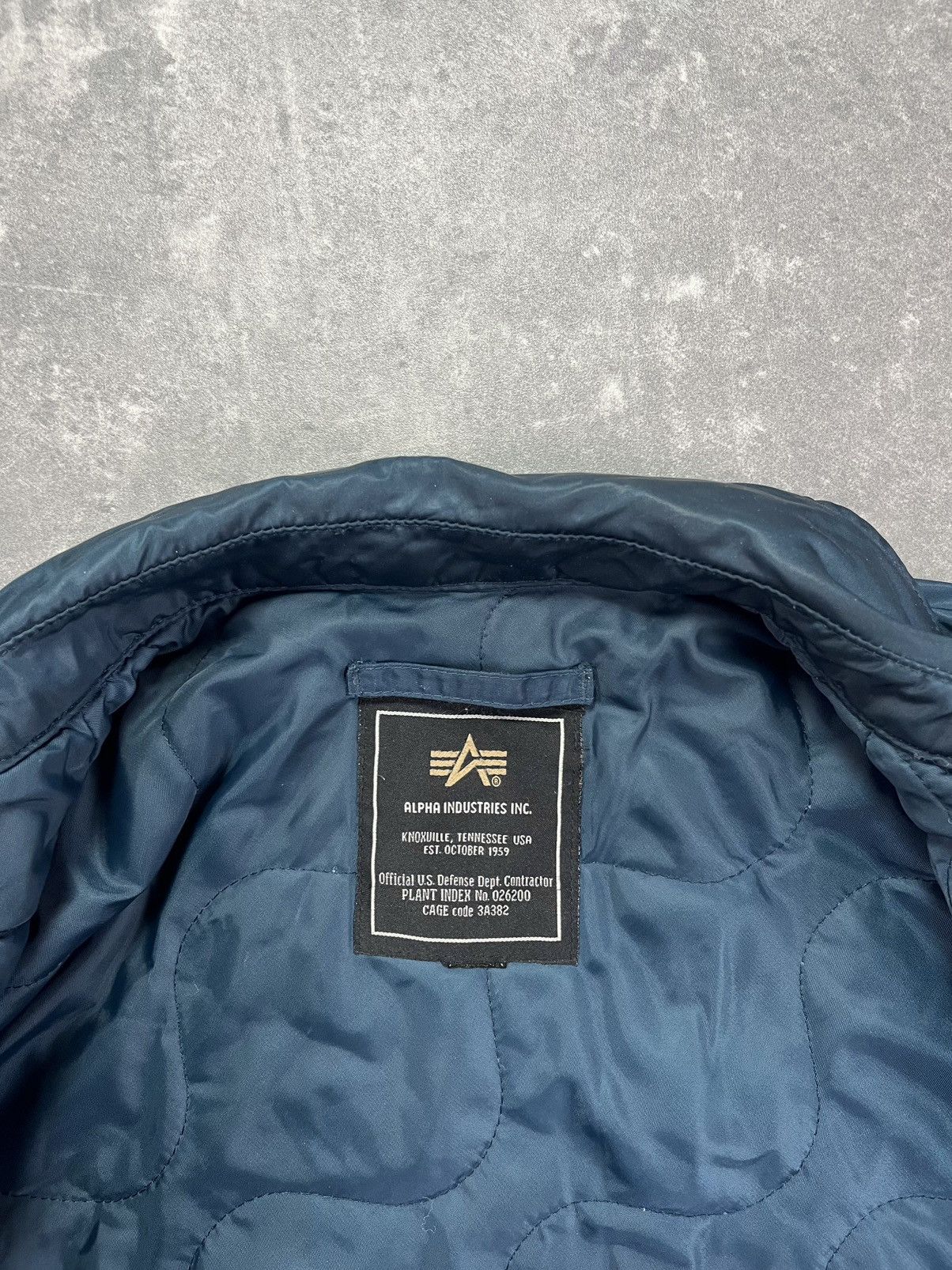 Alpha Industries Alpha Industries CWU-45 00s Vintage Boxy Bomber Jacket XL Size US XL / EU 56 / 4 - 13 Thumbnail