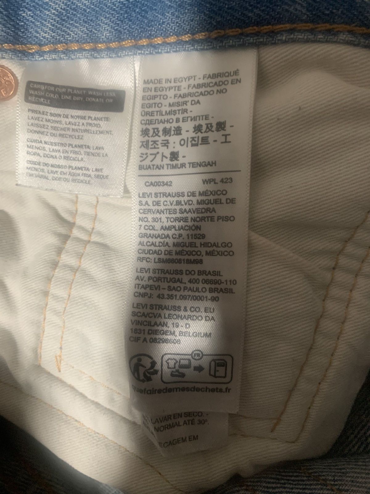 Levi's Vintage Levi’s distressed denim Size US 30 / EU 46 - 9 Thumbnail