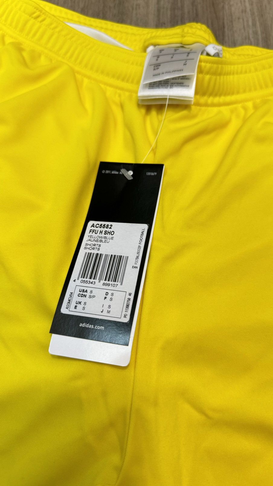 Adidas Ukraine 15/16 home short (Bnwt) Size US 28 / EU 44 - 4 Thumbnail