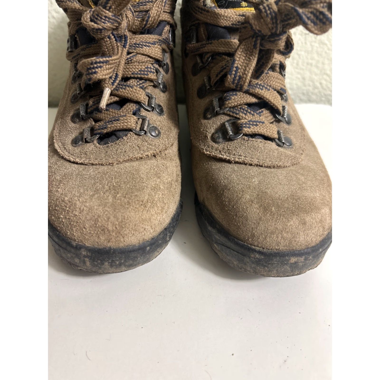 Vintage ASOLO Rainier MID Hiking Boots Womens Sz 6.5 Nubuck Leather Vibram Sole Ankle Lace Up Round Toe Brown Boots Ladies Size US 7 / IT 37 - 6 Thumbnail