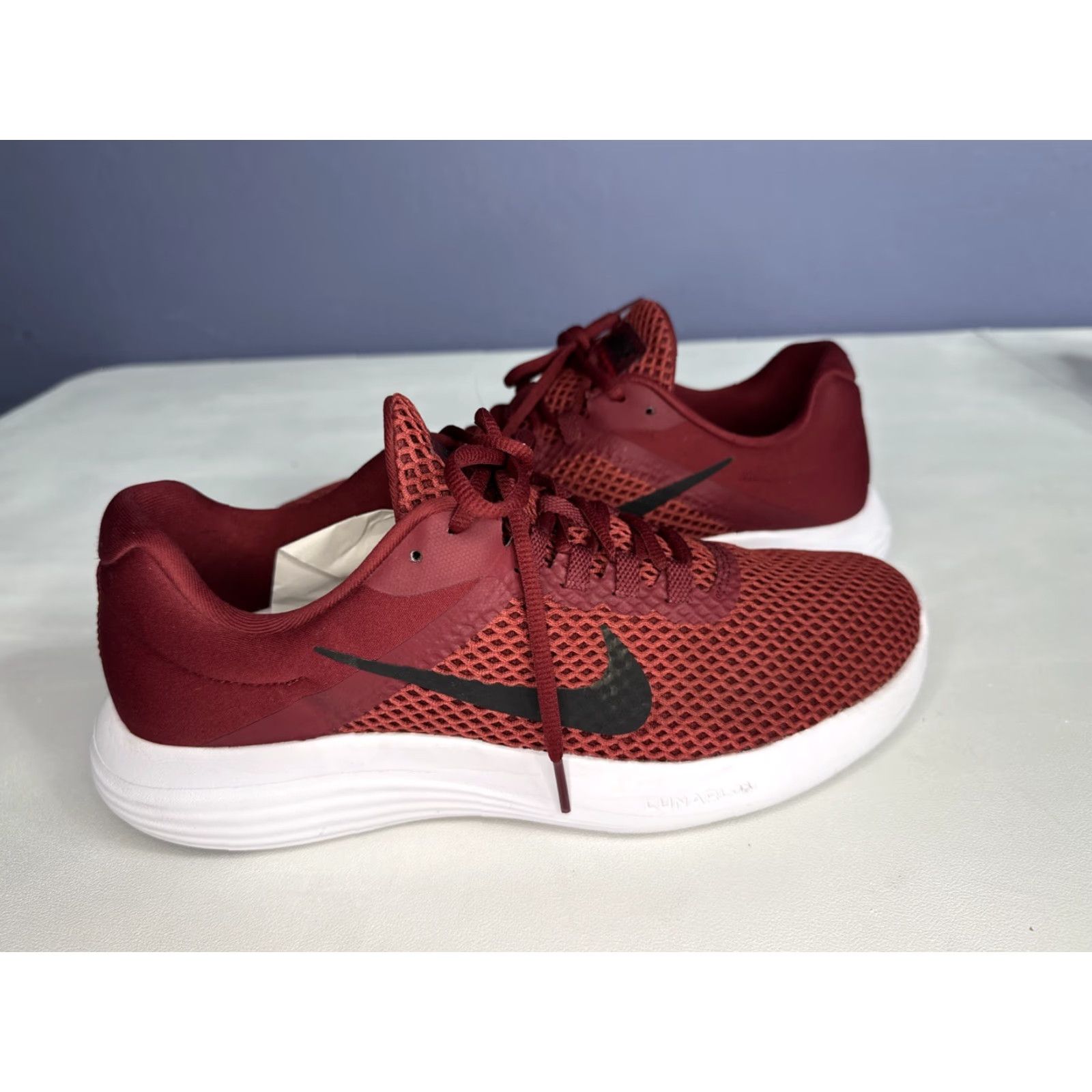 Nike Nike Lunar Converge Sneaker Mens Sz 10.5 2017 Maroon Burgundy Running Size US 11 / EU 44 - 2 Thumbnail