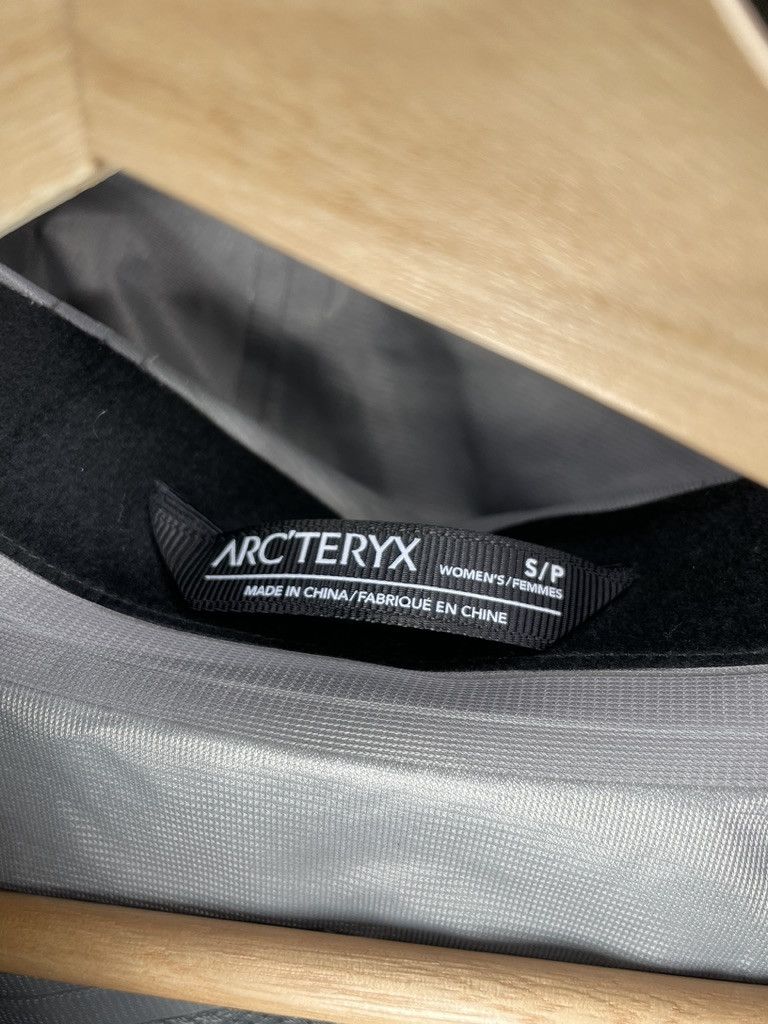 Arc'teryx ARCTERYX Codetta Cinch Long Gore Tex Jacket Coat Size S / US 4 / IT 40 - 15 Thumbnail