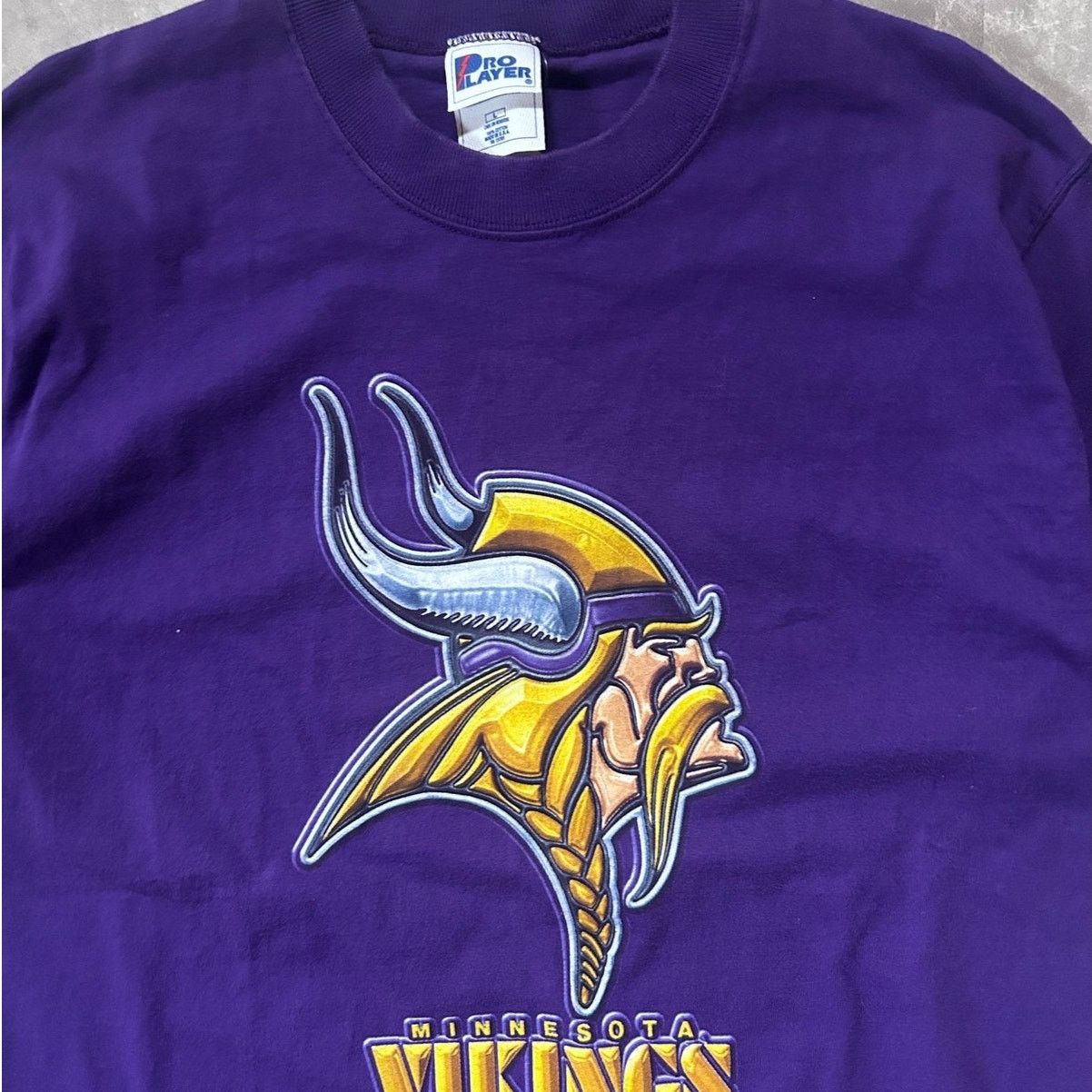 Pro Player 90s Vintage Minnesota Vikings Pro Player Purple Shirt Size L Size US L / EU 52-54 / 3 - 2 Thumbnail