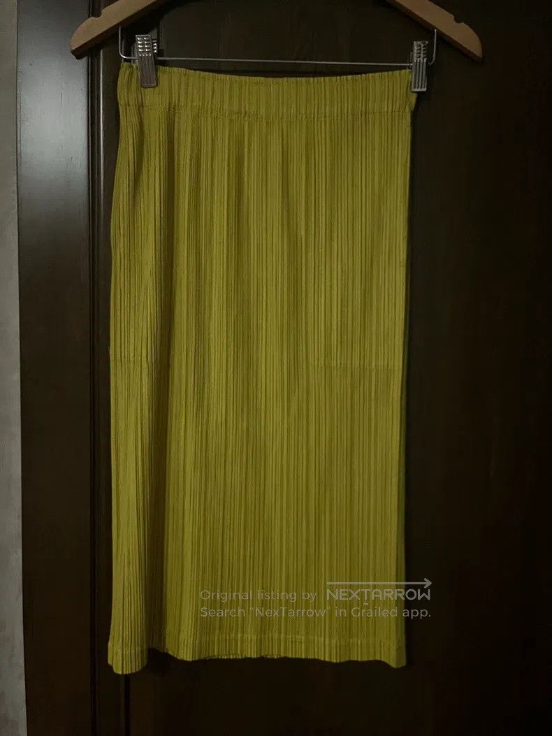 Issey Miyake Issey Miyake size:3 Green Midi Skirt Size 22" - 3 Thumbnail