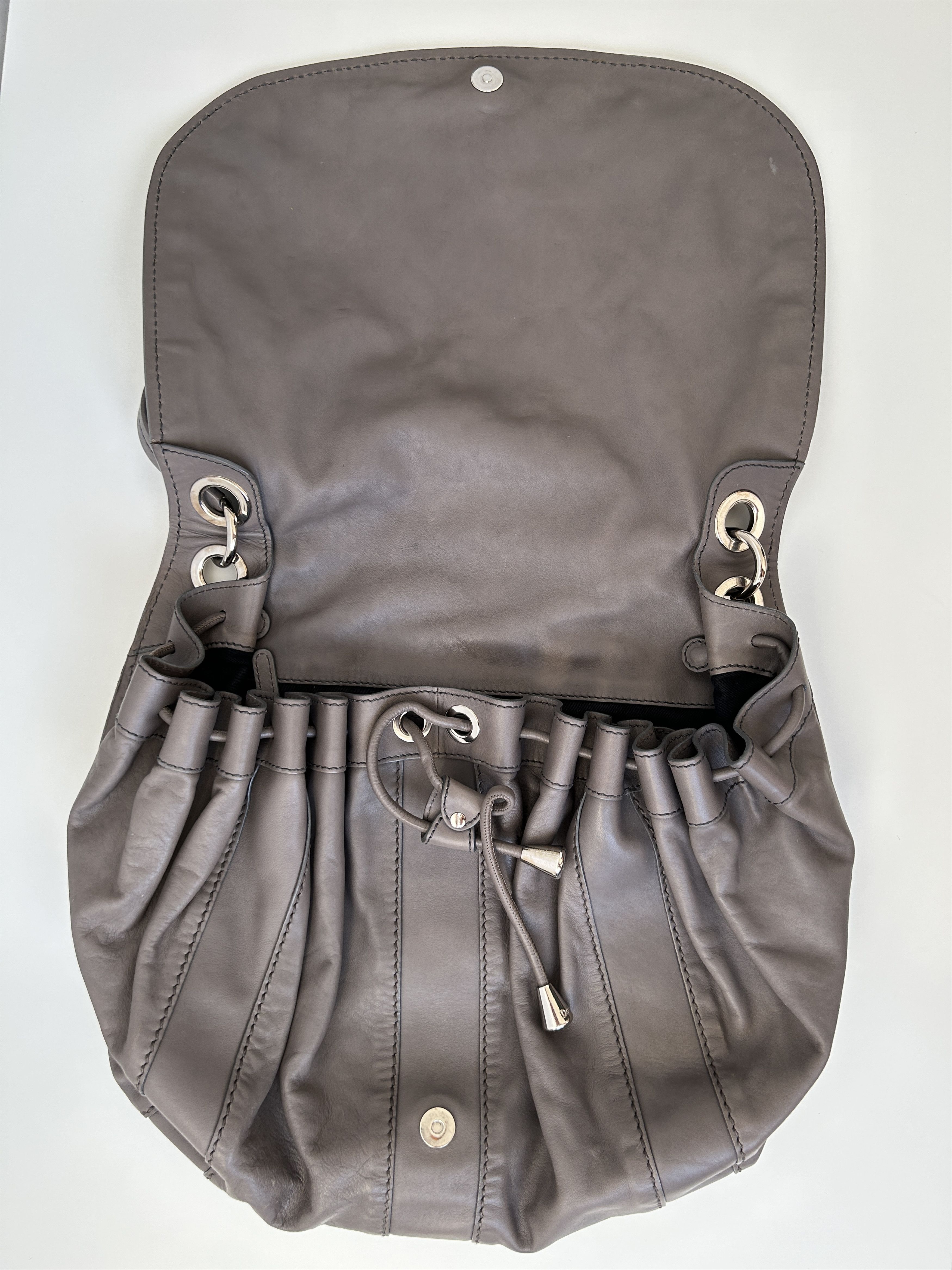 Dolce & Gabbana D&G Natalia leather drawstring hobo handbag Size ONE SIZE - 12 Thumbnail