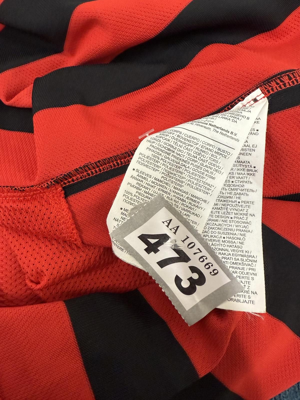 Nike Nike Dri-FIT Red and Black Striped Soccer Jersey Medium Size US M / EU 48-50 / 2 - 2 Thumbnail