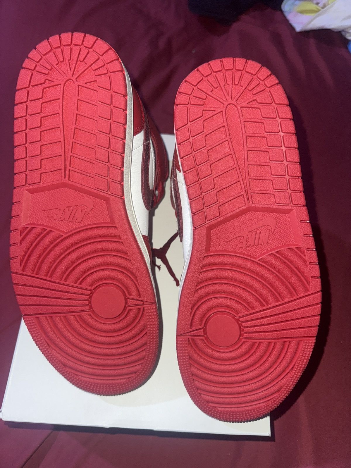 Jordan Brand Red cracked leather jordan 1’s Size US 9 / IT 39 - 3 Thumbnail