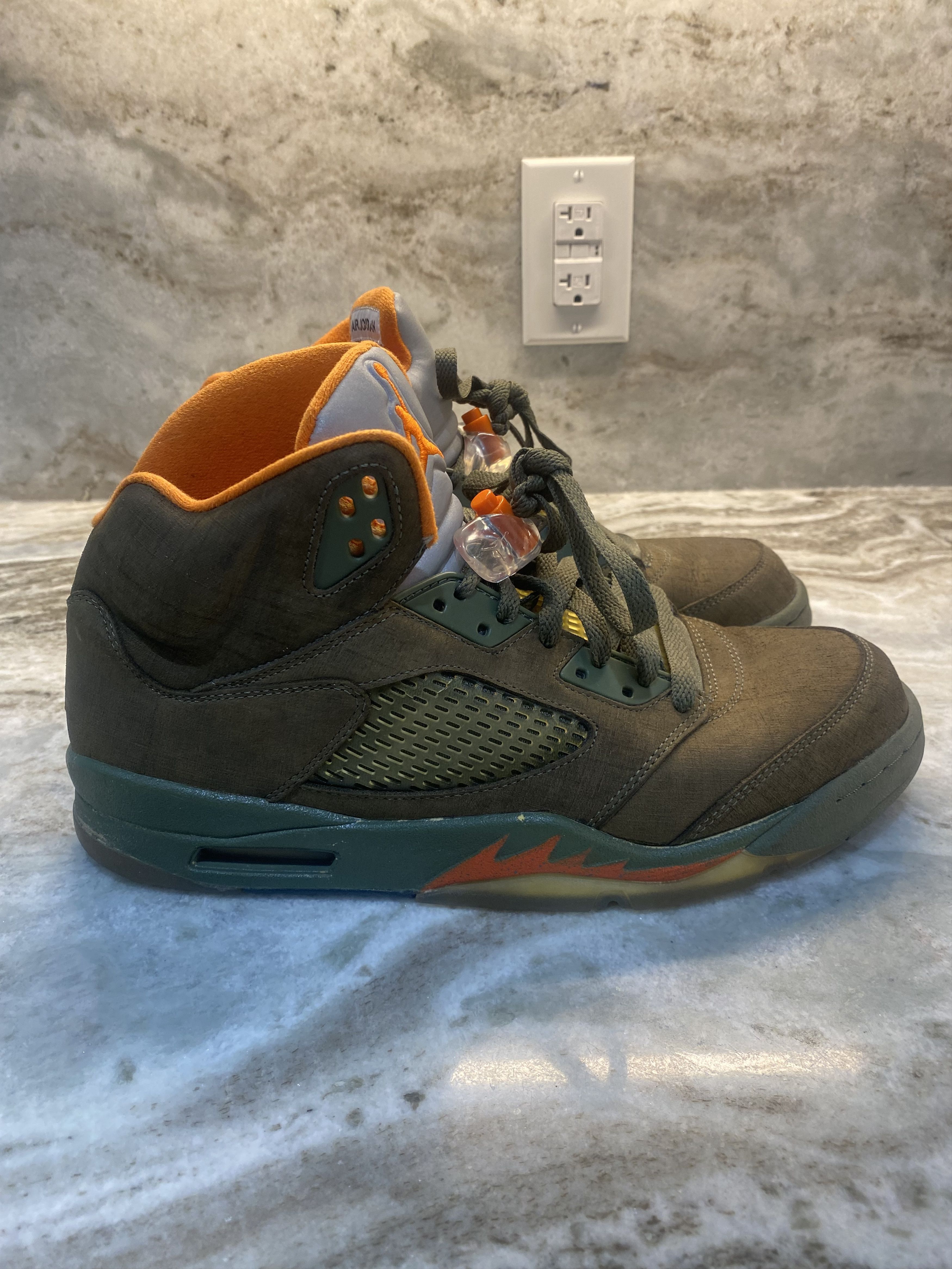Nike 2006 Air Jordan 5 Retro LS 'Olive' Size US 11.5 / EU 44-45 - 1 Thumbnail