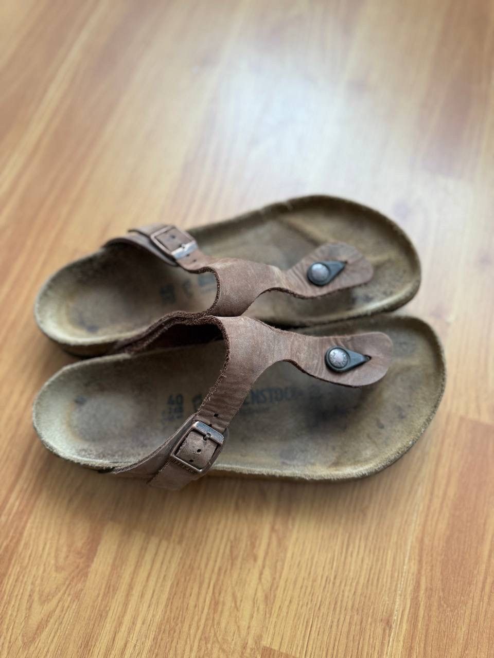 Birkenstock Vintage Birkenstock Leather Toe Thong Flip Flop Sandals Size US 10 / IT 40 - 5 Thumbnail