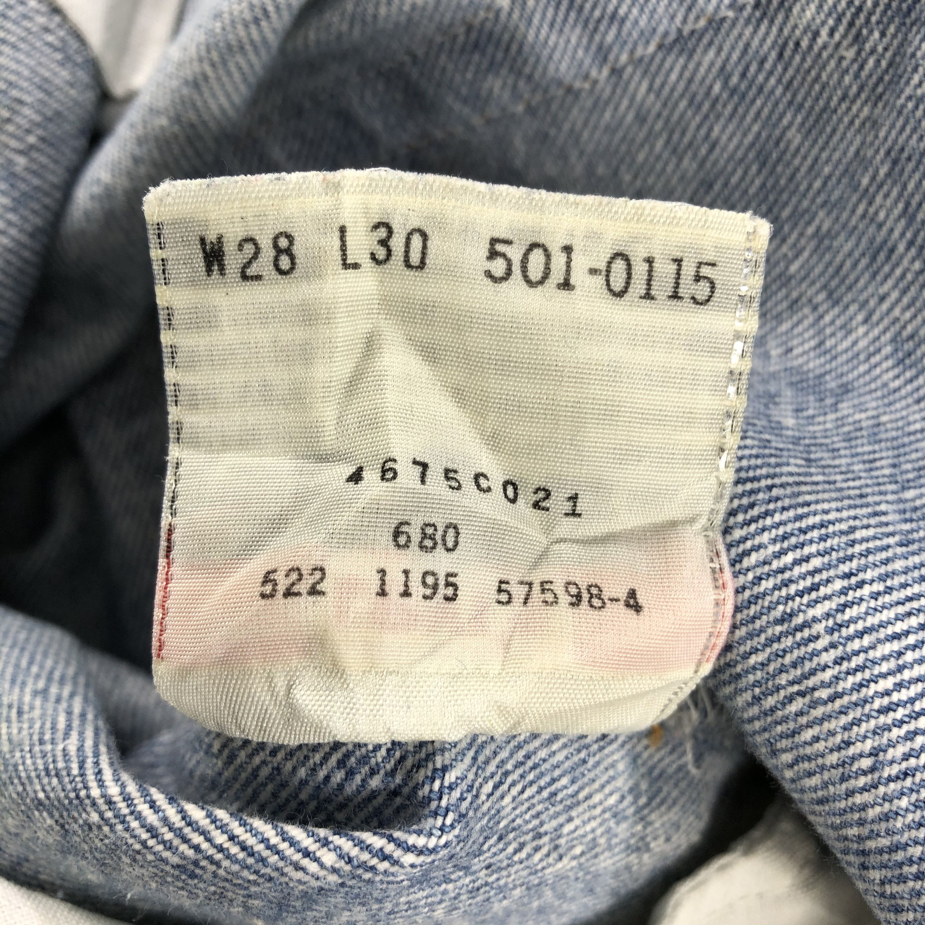 Levi's Vintage 90s Light Wash Levis 501 Jeans-J1451 Size US 28 / EU 44 - 11 Thumbnail