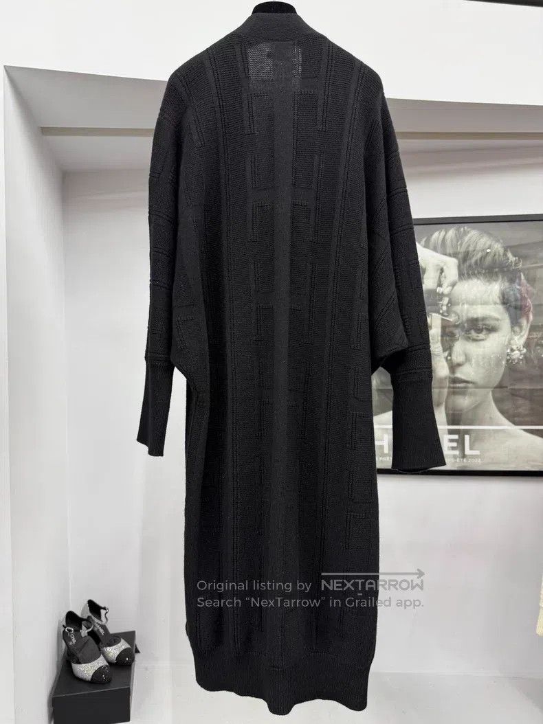 Hermes Hermes Black textured long cashmere knit cardigan Size XXS / US 00 / IT 34 - 3 Thumbnail