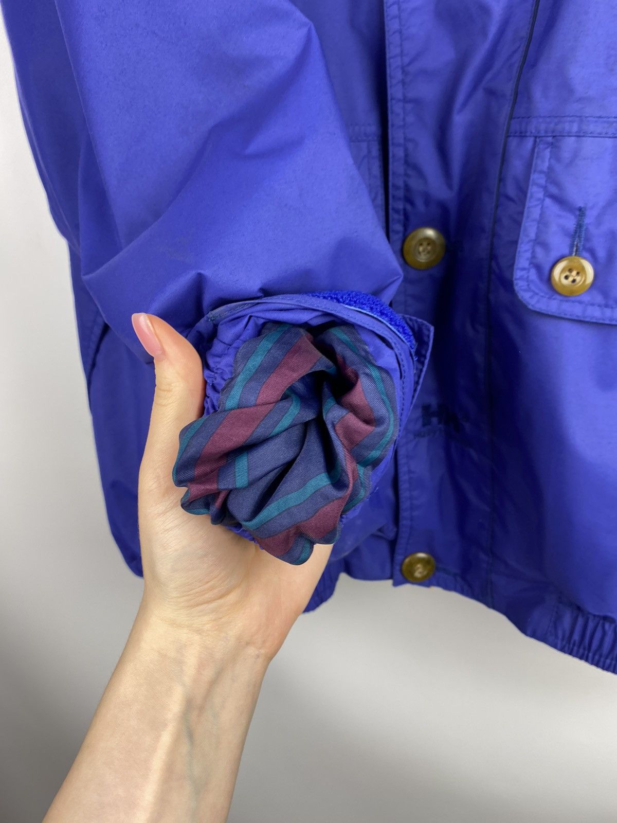 Helly Hansen Helly Hansen vintage men’s Jacket size M Size US M / EU 48-50 / 2 - 15 Thumbnail