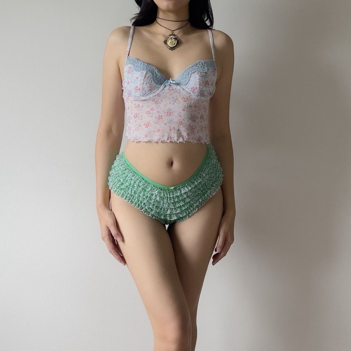 Other Vintage Y2K Blue Floral Mesh Bustier Top (34B/32C) Size S / US 4 / IT 40 - 2 Thumbnail
