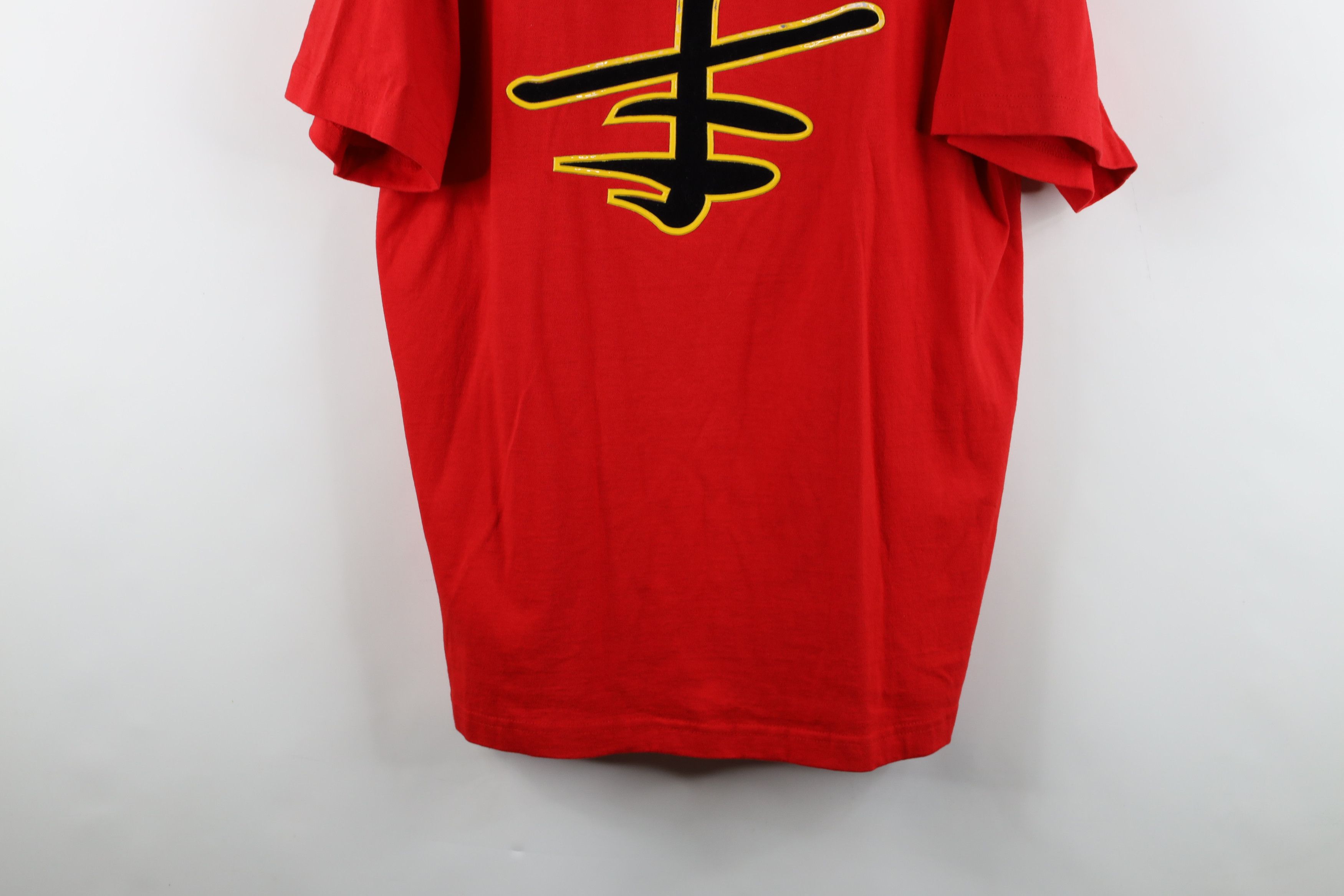 Vintage Deadstock Vintage 90s Y2K Streetwear Chinese Rich T-Shirt Size US L / EU 52-54 / 3 - 3 Thumbnail