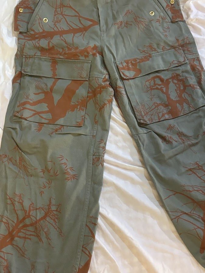 H&M Edition by H&M "Max" Tree Print Cargo Pants -Size 36/32 Size US 36 / EU 52 - 3 Thumbnail