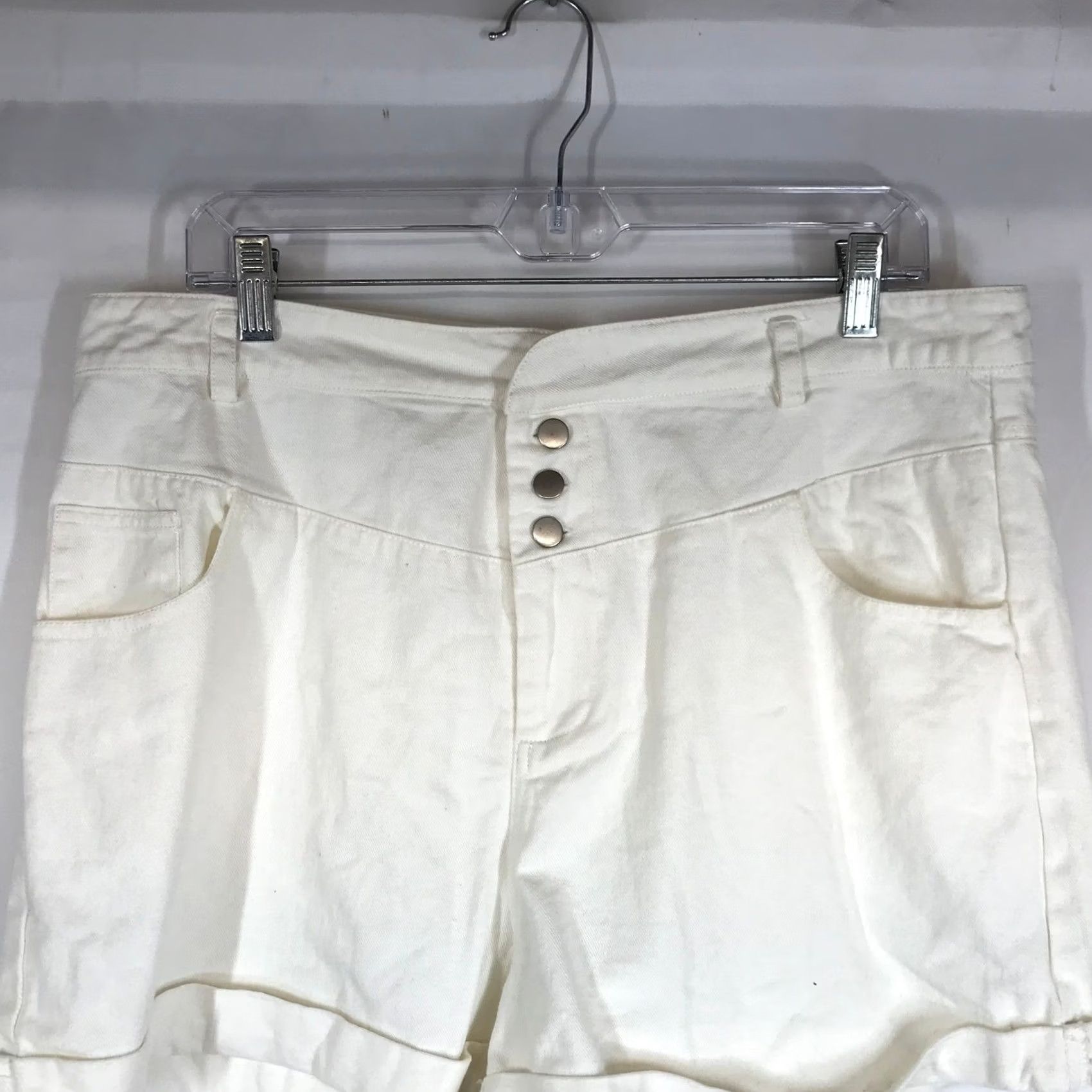 Vintage Elodie Womens White Denim Shorts XL Button Fly Cuffed High Waisted Size 40" / US 18 - 2 Thumbnail