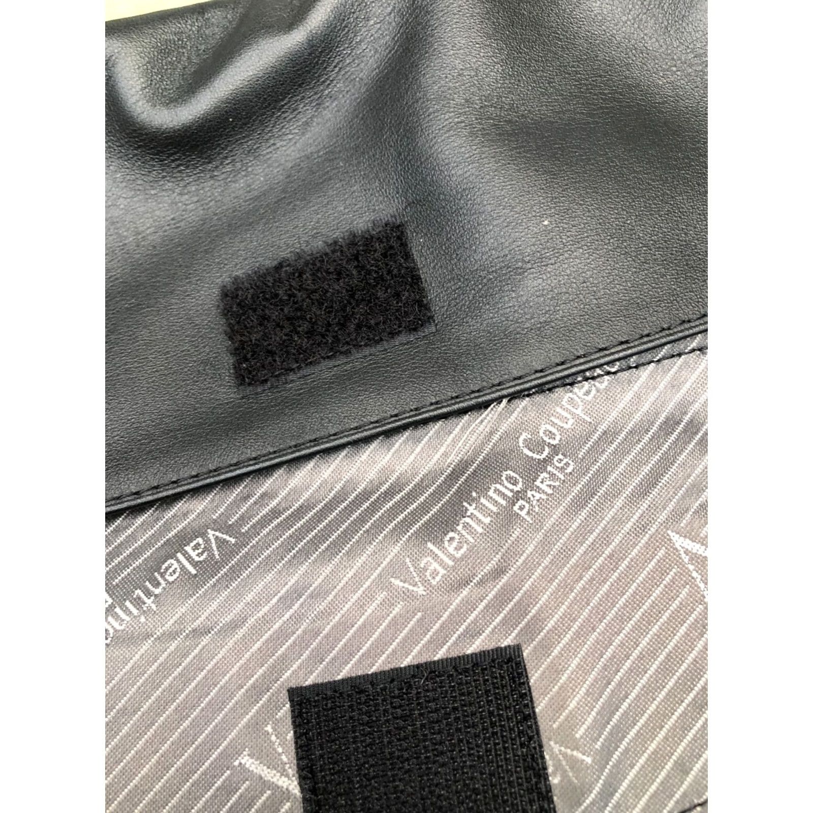 Valentino VALENTINO COUPEAU PARIS Crossbody Purse Shoulder Bag Women's Leather Black Modern Designer Purse Size ONE SIZE - 8 Thumbnail
