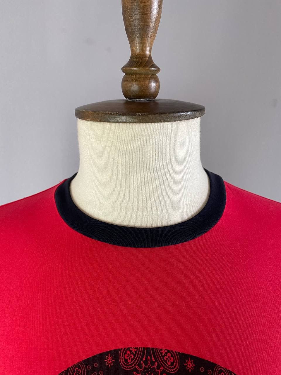 Moncler Moncler Tee T Shirt Red Big Logo Size US L / EU 52-54 / 3 - 5 Thumbnail