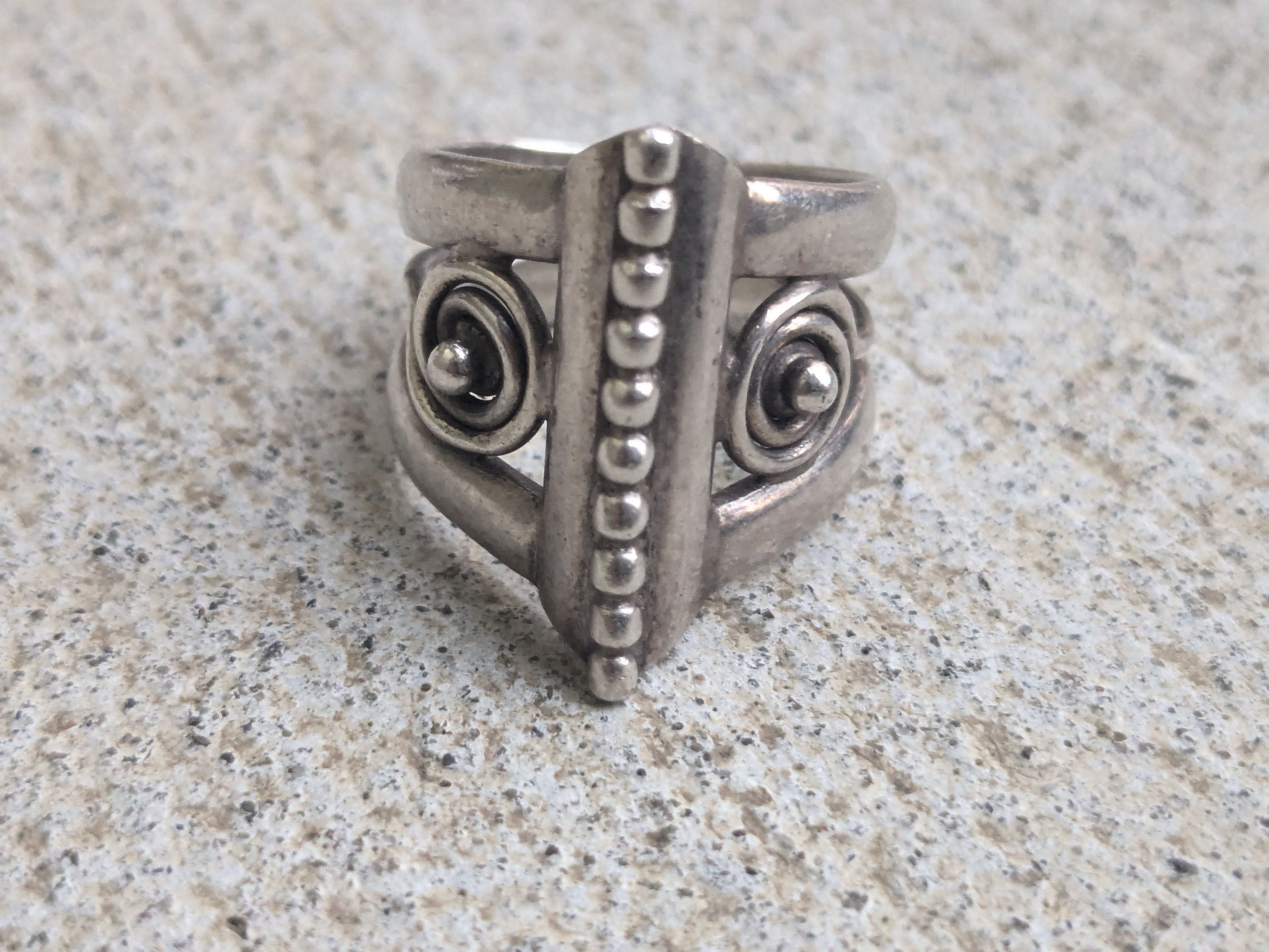 Vintage Vintage Sterling Silver Ring 8.75 Abstract Modern Avant Size ONE SIZE - 9 Thumbnail