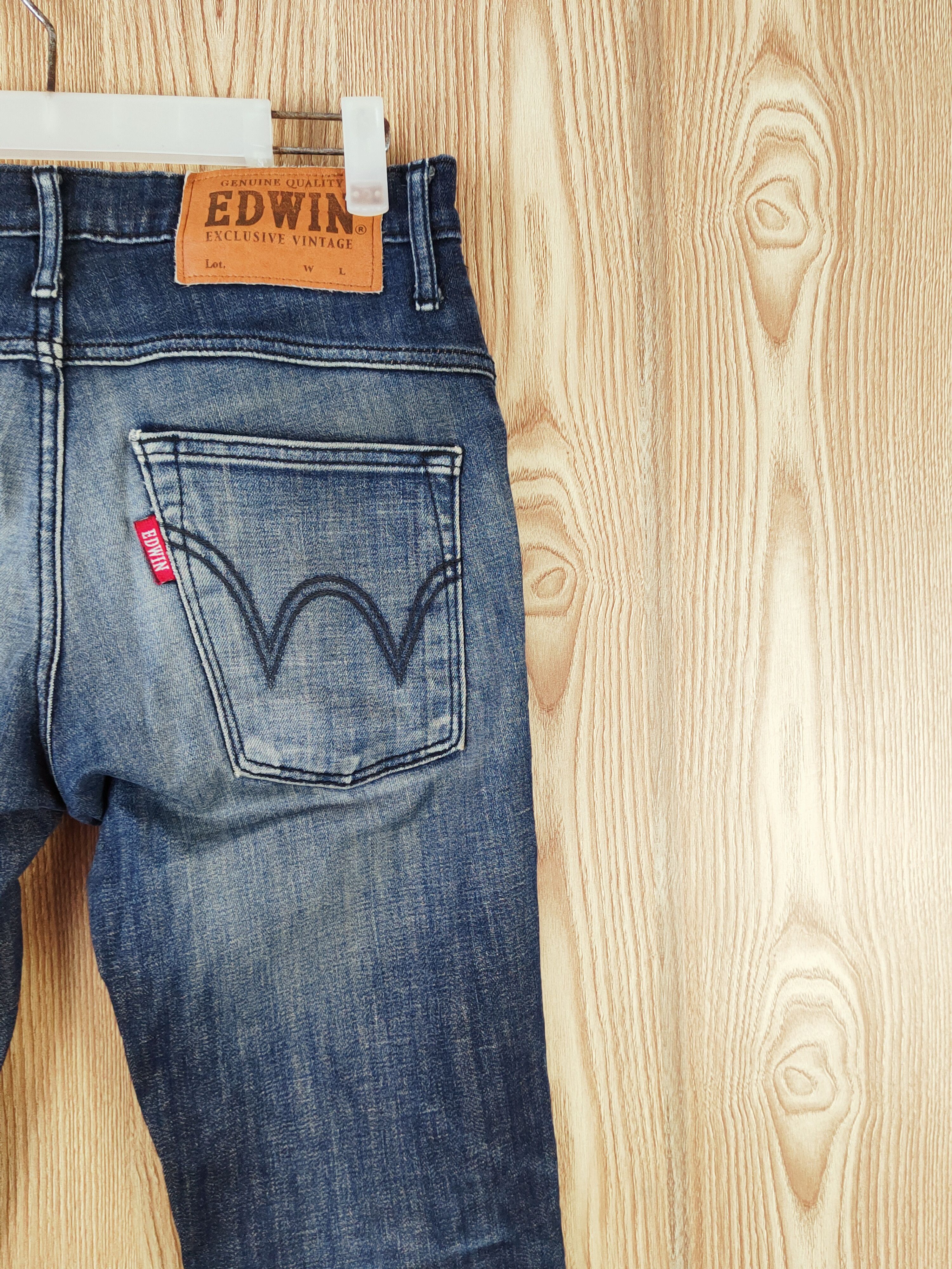 Edwin Edwin Dark Blue Distressed Ripped Jeans #W796 Size US 29 - 12 Thumbnail