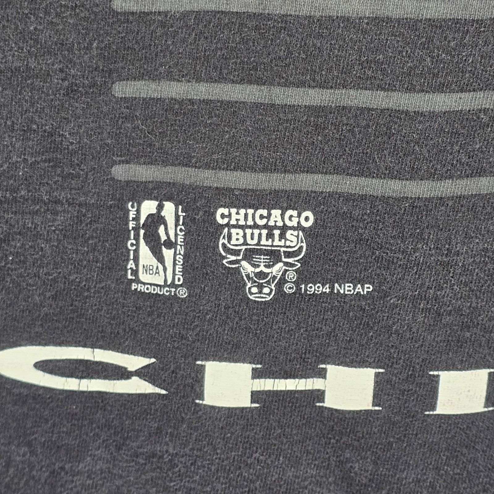 Hanes Vintage Chicago Bulls Shirt Mens Large Black 90s 1994 NBA Size US L / EU 52-54 / 3 - 4 Thumbnail