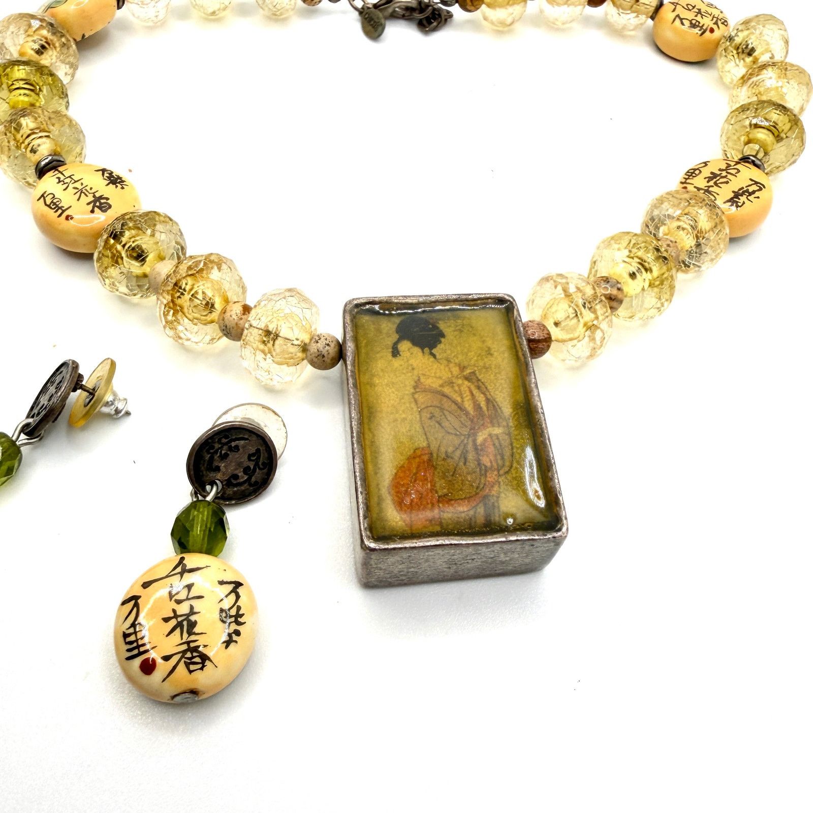 Chicos Vintage 90s Yellow Chinoiserie Geisha Necklace Earring Set Size ONE SIZE - 2 Thumbnail